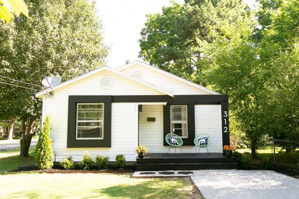 The Willa On 7Th, Located In Downtown Bentonville! Exterior foto